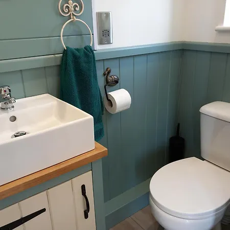 Chalet The Mad Hatter's Shepherd's Hut *